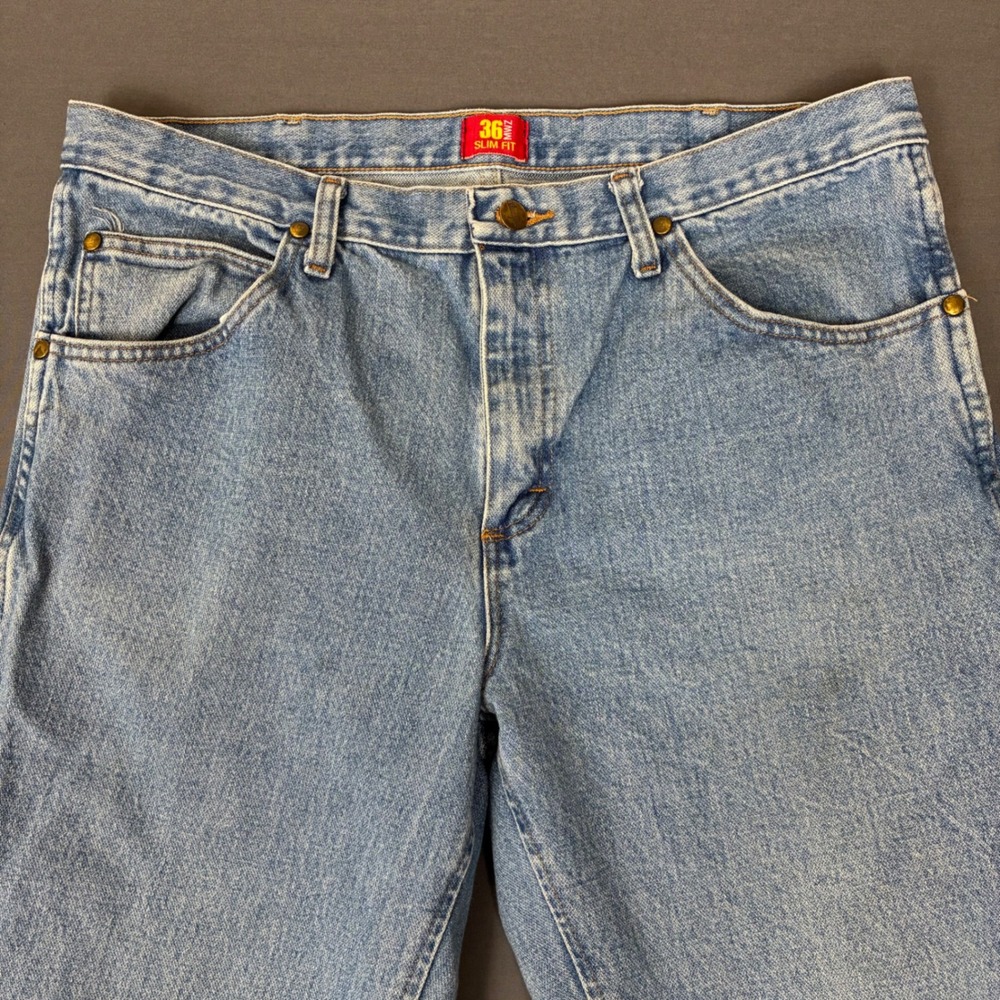 Wrangler 36 MWZ Slim Fit Light Wash Jeans Men's Size 36x30
